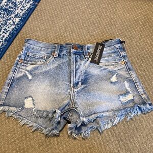NWT BLANK NYC DISTRESSED BLUE SHORT JEANS